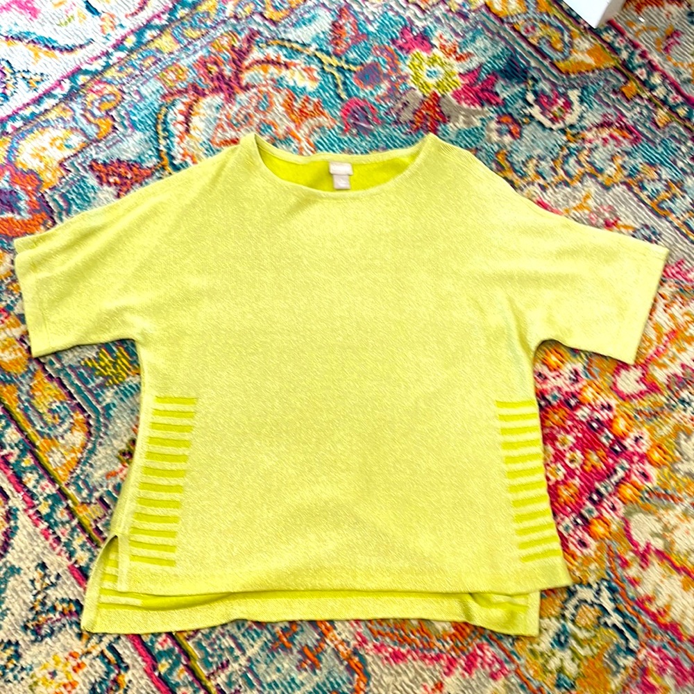 EUC Chico’s Shimmer Side Ribbed Pullover Sweater size 1 (medium)